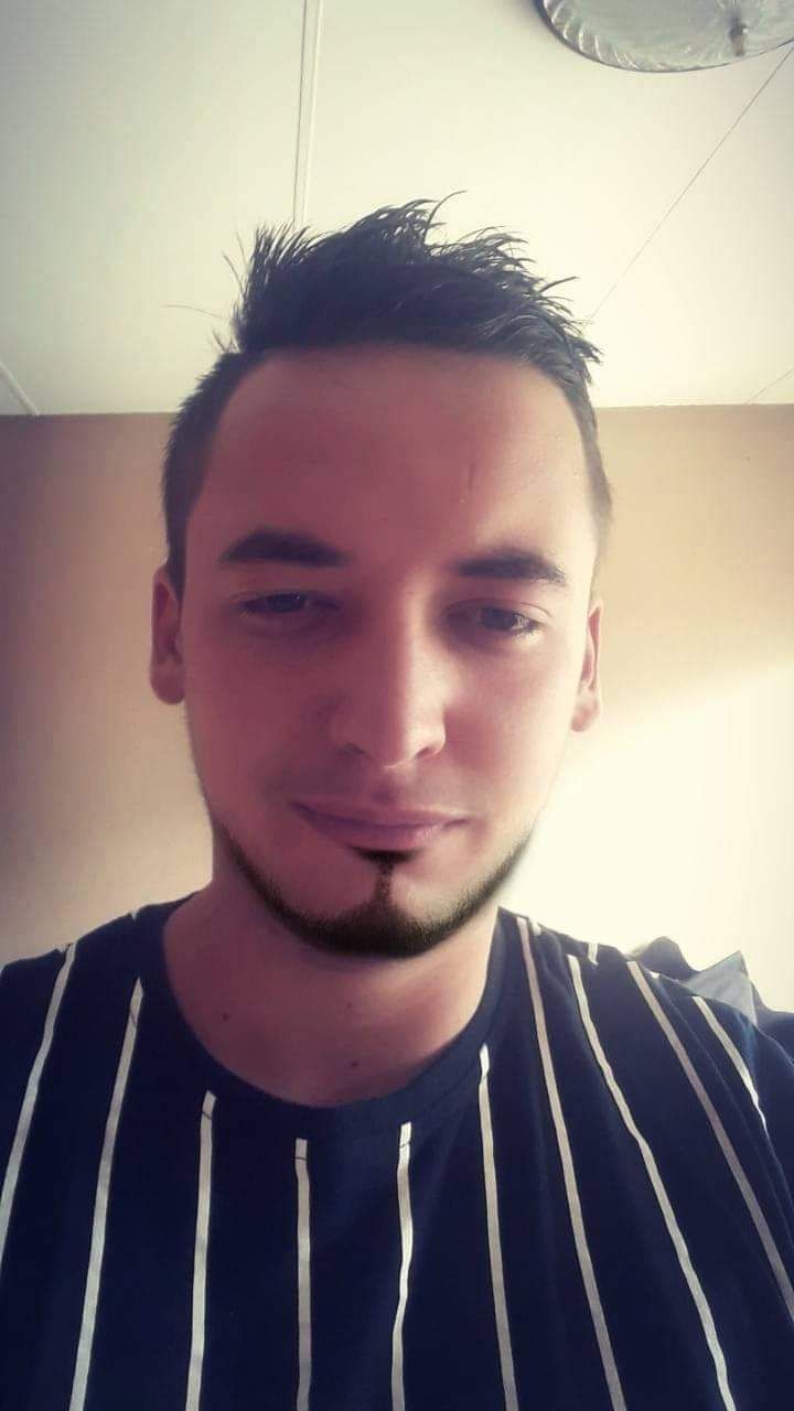 JAUN01